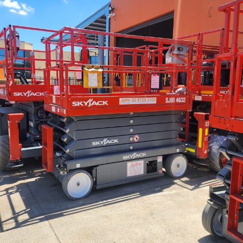 32ft Scissor Lift