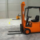 hire electric forklift