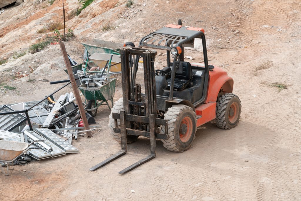 Best Forklifts for Construction Sites Explained: Types, Maintenance, and Hiring Solutions